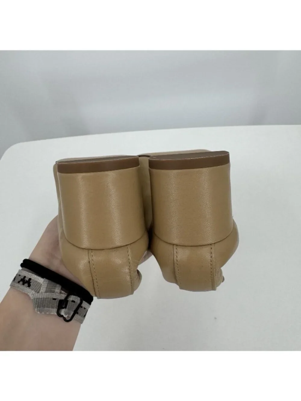 Everlane Italian Leather Day Heel Light Taupe 5 Women's Elastic Back Comfort